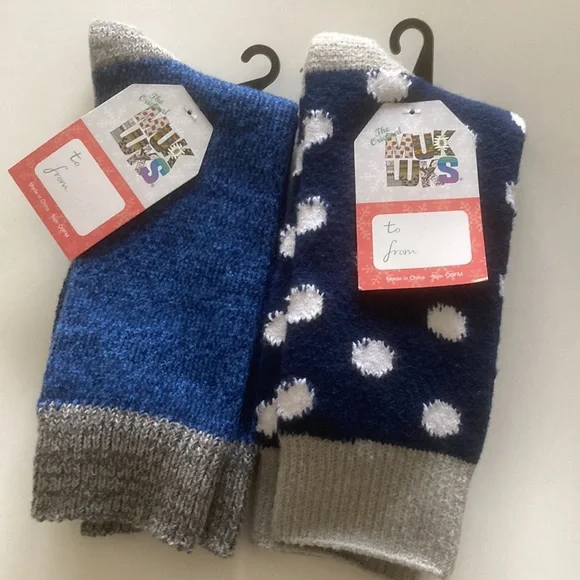 Lot of 5 pairs of Women’s warm socks; NWOT. Great stocking stuffers - Picture 4 of 4